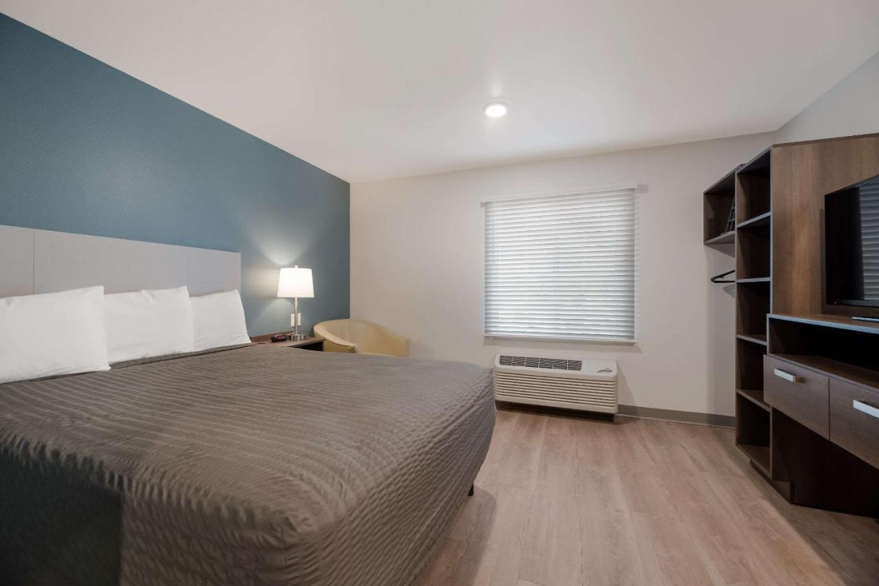 Woodspring Suites Phoenix-Deer Valley 외부 사진