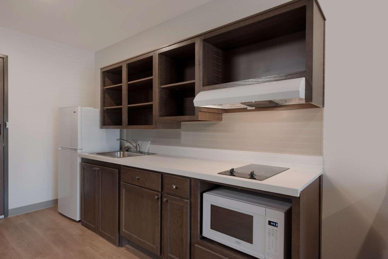 Woodspring Suites Phoenix-Deer Valley 외부 사진