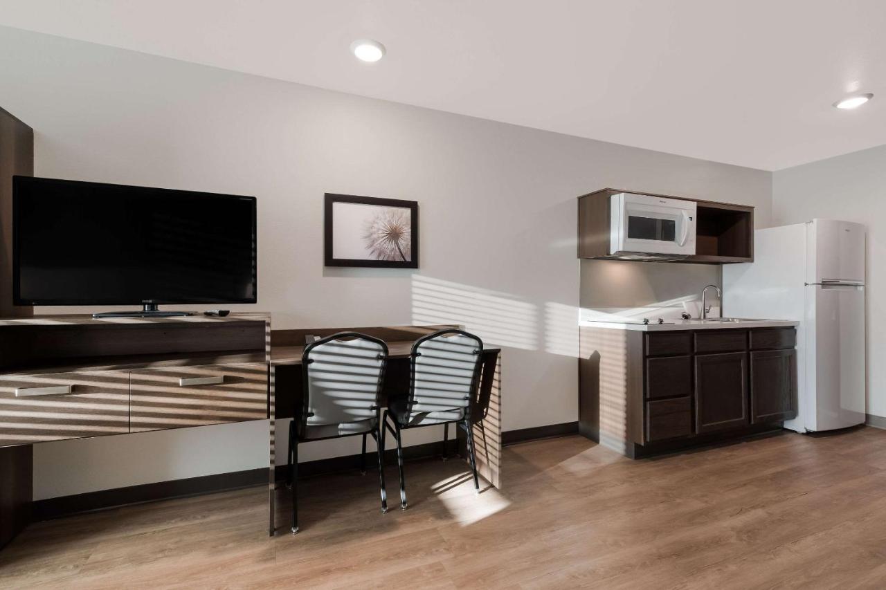 Woodspring Suites Phoenix-Deer Valley 외부 사진